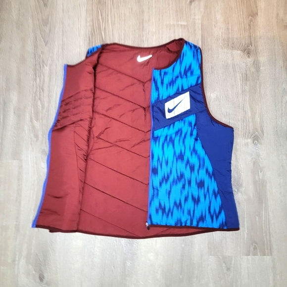 BRAND NEW Nike AeroLayer Wild Run Reversible Vest Men's Size 2XL - Picture 3 of 9